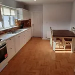 Semesterbostad 4 Bedroom, 15 Min To Quiet Retreat. Limerick Junction