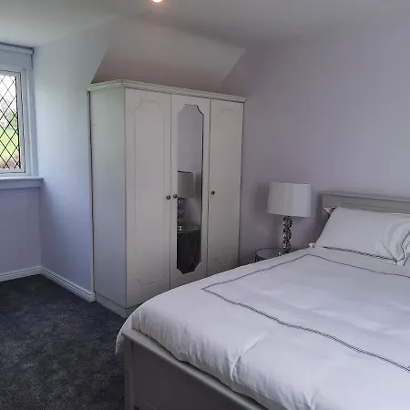 Semesterbostad 4 Bedroom, 15 Min To Quiet Retreat. Limerick Junction